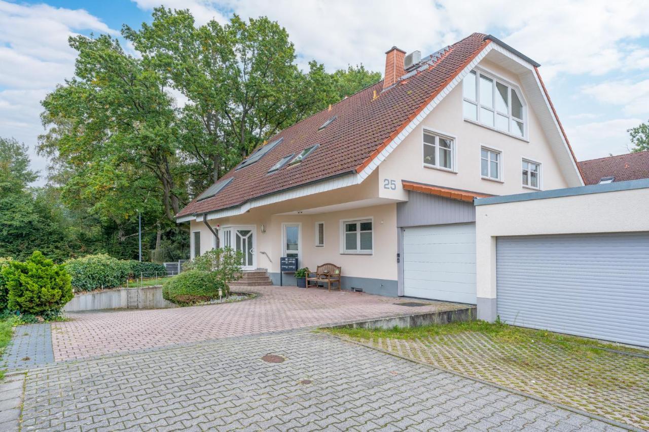 Veens Crew Home 7 Pax Dreieich Dış mekan fotoğraf