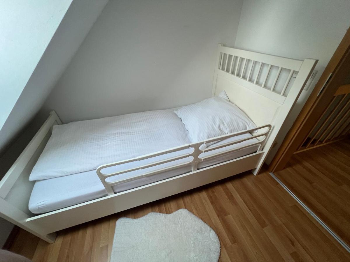 Veens Crew Home 7 Pax Dreieich Dış mekan fotoğraf